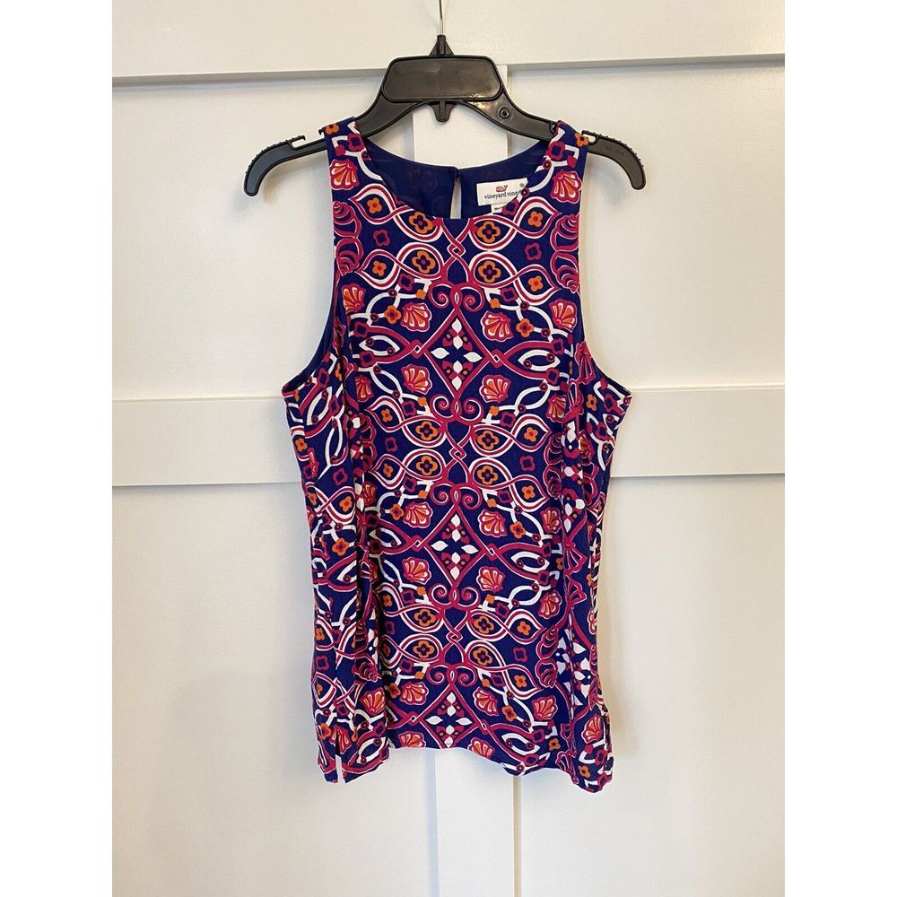 Vineyard Vines womens size‎ 6 top